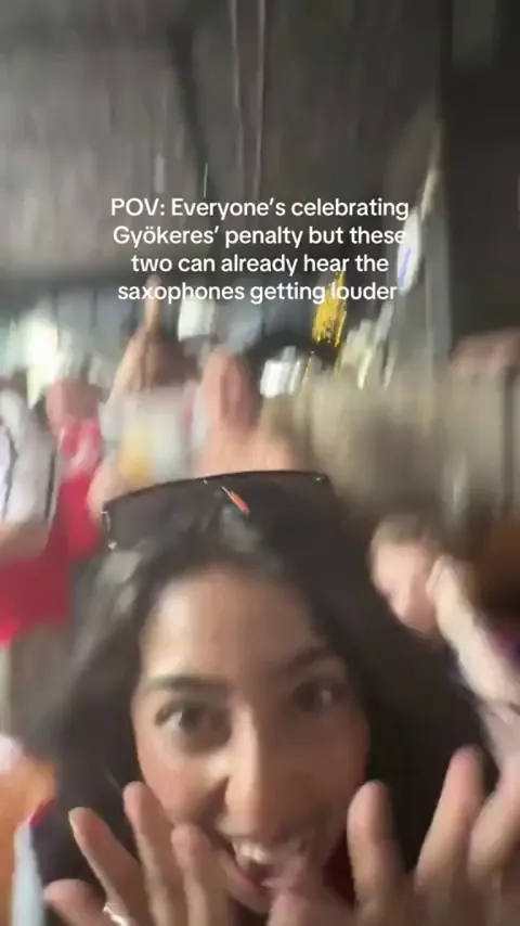 As Arsenal go to the penalties against PSG
