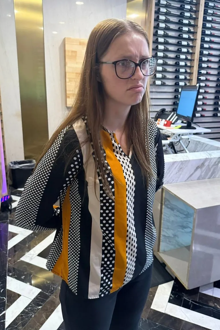 27F just discovered this group. Give me your best roast