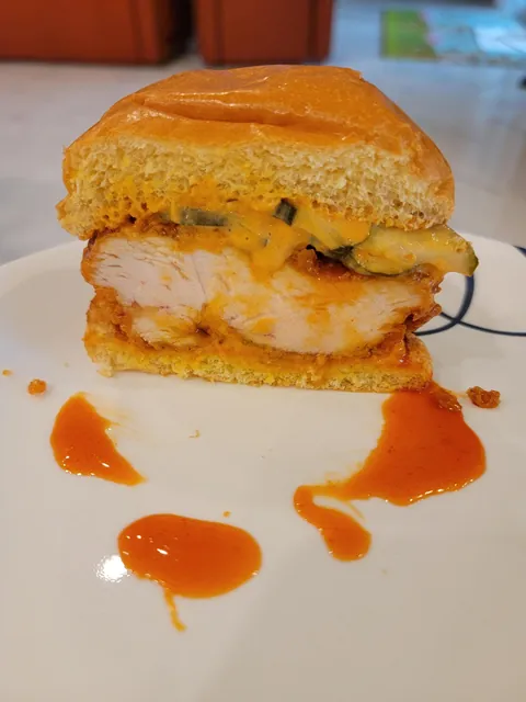 [Homemade] the hot n sticky chicken sandwich