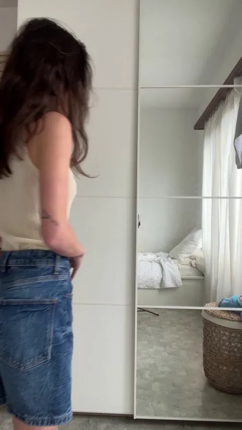 looking for someone simple and sweet? that's me