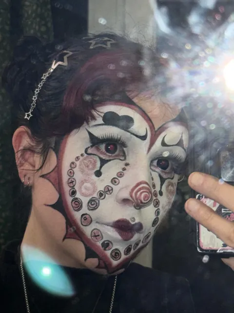 ✨❤️Heart shaped clown makeup🖤✨