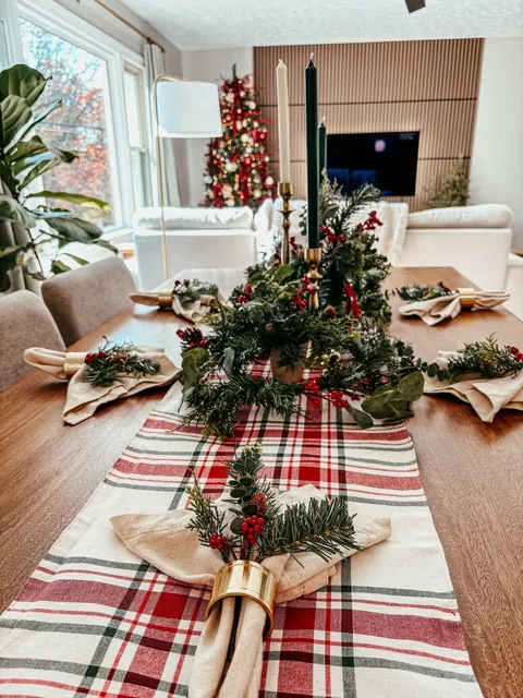 29 M, Husband and I just finished decorating our first home for the holidays!