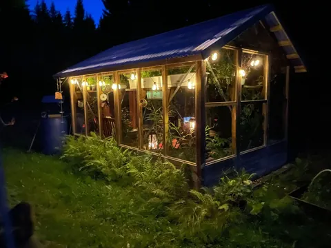 Post got removed, so I'll try again: autumn greenhouse nights w movies &amp; snacks