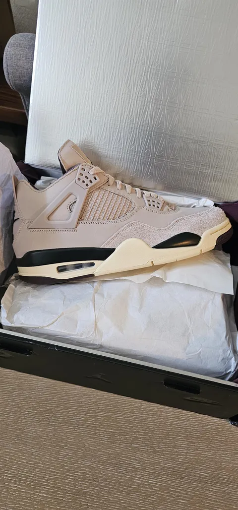 Jordan 4 A Ma Maniere Fossil Stone