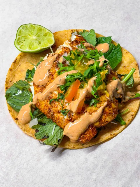 [Homemade] Fish tacos with chipotle sour cream