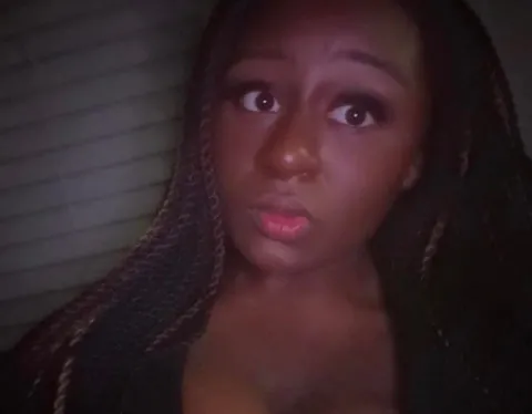 18F / be original. i’ve heard them all already 🤷🏾‍♀️