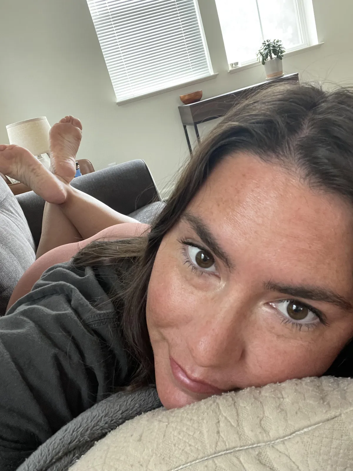 Will you be my first footjob? 👅