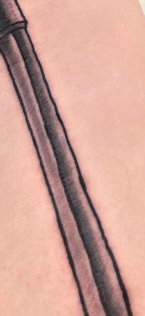 Question: Am I being gaslit by my tattoo artist? I feel like my new piece looks incredibly rushed.