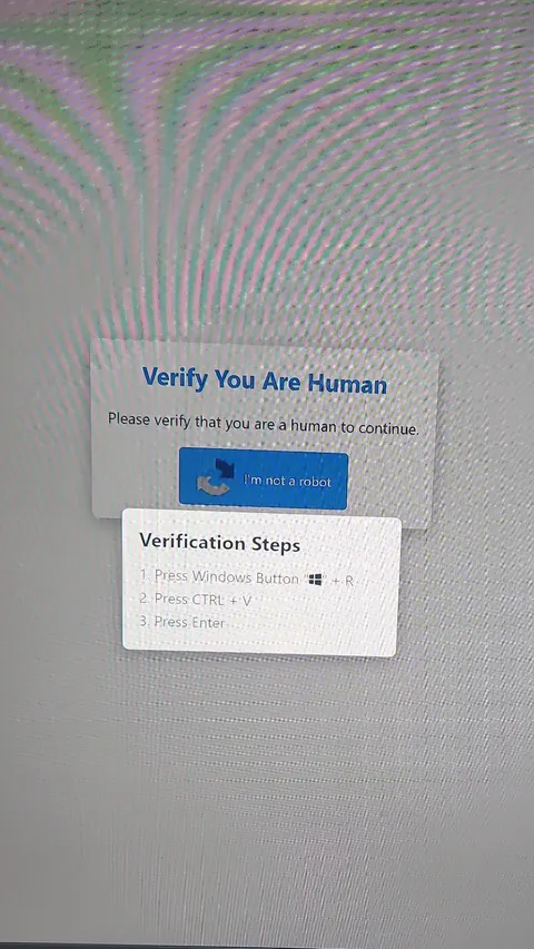 This scam popup didn't even try. It just outright asks you to run their malicious code. It actually made me laugh out loud