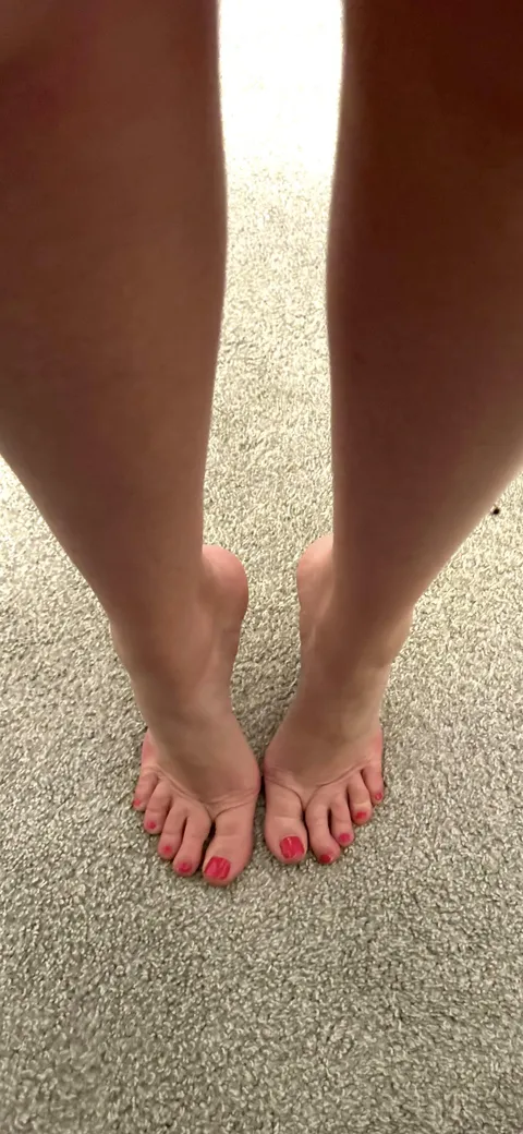 Do you like my toes like this