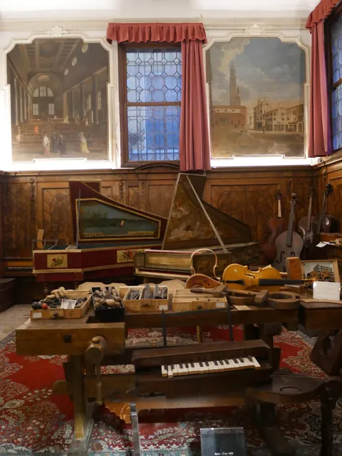 I went to Venice with low expectations, but I was proven wrong. Venice is a truly unique place