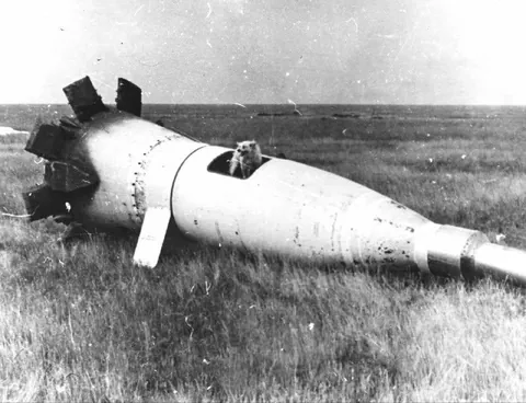 September 16, 1960 Soviet Union launched an R-2A geophysical rocket carrying biological specimens. The primary objectives of the flight were to study the ionosphere and conduct meteorological observations. The dogs Palma and Malek were aboard the rocket's nose cone