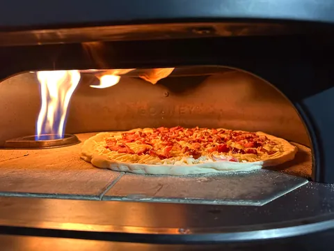 [Homemade] fig jam and bacon pizza