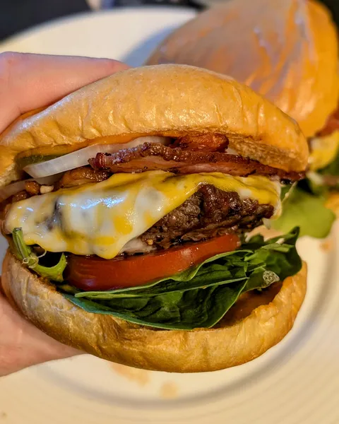 [Homemade] Classic Bacon Cheeseburger