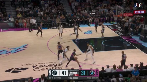 [Highlight] The full Victor Wembanyama sequence from the 2nd quarter, where he comes up with an incredible block, tosses a lob to Carter Bryant, and forces a timeout from Miami after back-to-back slam dunks.