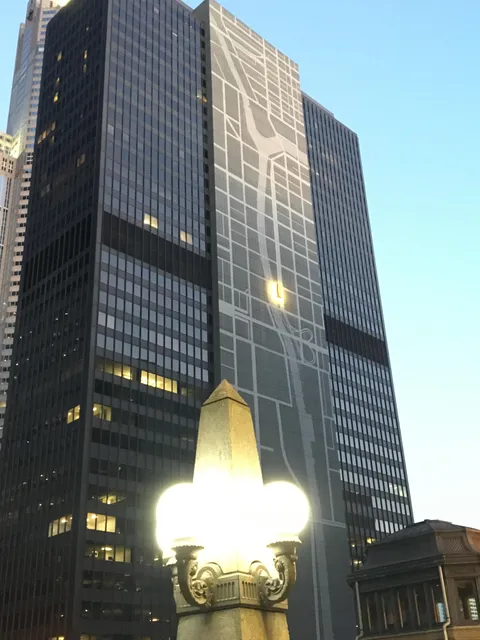 This building in Chicago has a map of the surrounding area with its own location marked.
