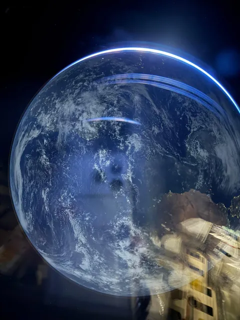 Photo of Earth taken by Reid Wiseman with an iPhone, during Artemis ll mission