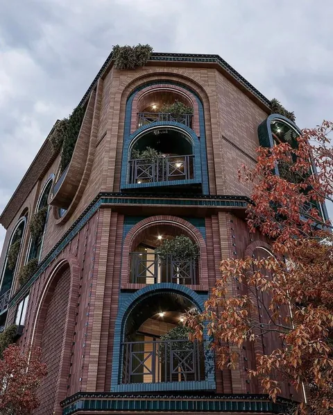 Interesting examples of mid-rise apartments in Iran