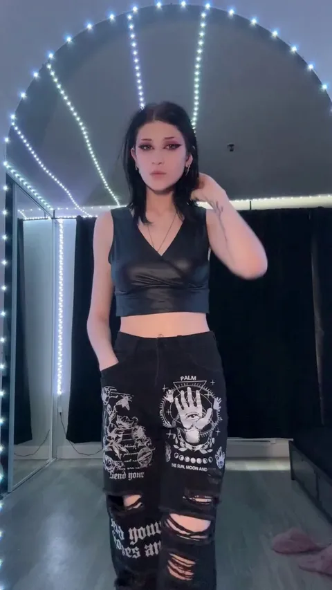 Hot naked video for your enjoyment