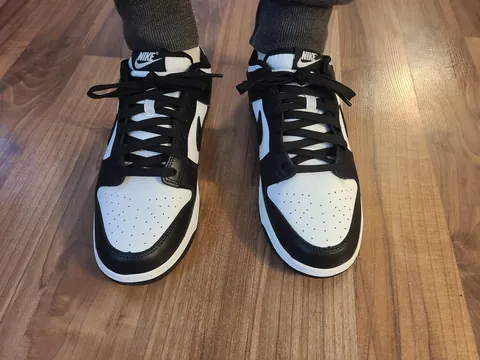 Birthday gift from my fiancée. Nike dunk low pandas. Straight to feet. 
