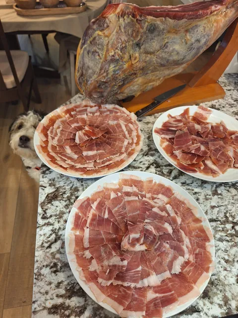 Jamon [I ate]