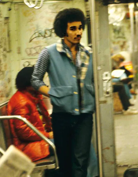 Photo Reporter Willy Spiller Captured The Grit Of The NYC Subway In The 1970s