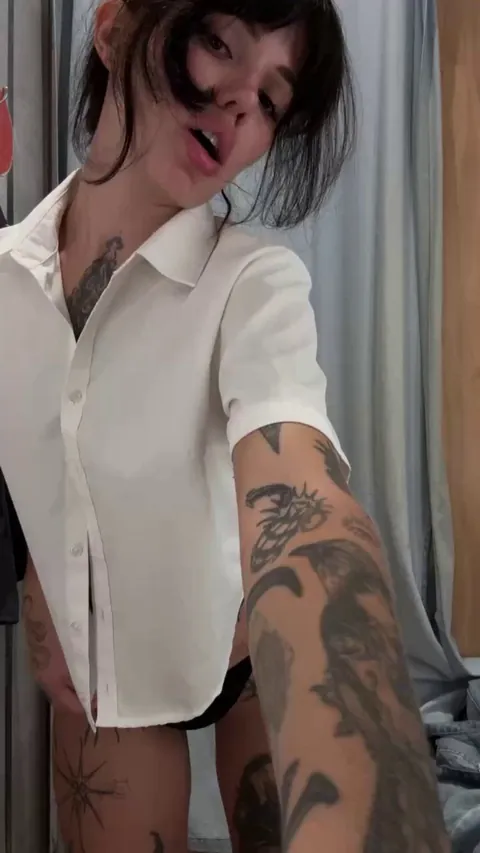 Just showing off her new shirt.