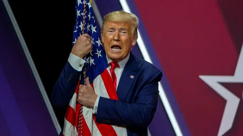 PsBattle: Trump hugging flag