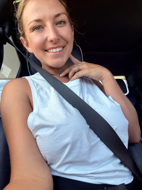 Sundays mean no bras