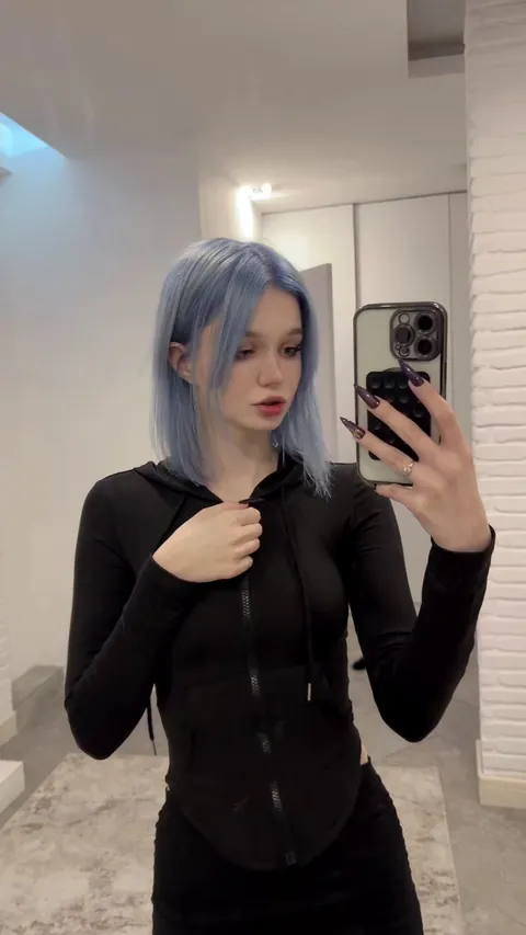 pretty blue