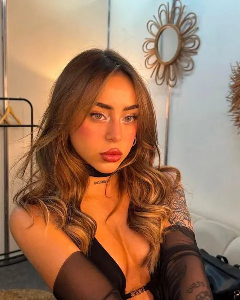 I’m going to bed 😴 safe album 🤤gooooodnight