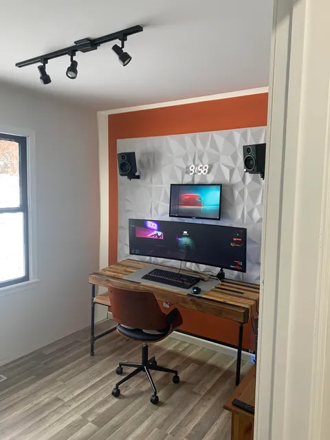 Excited enough for cyberpunk that I built a whole new office for it.