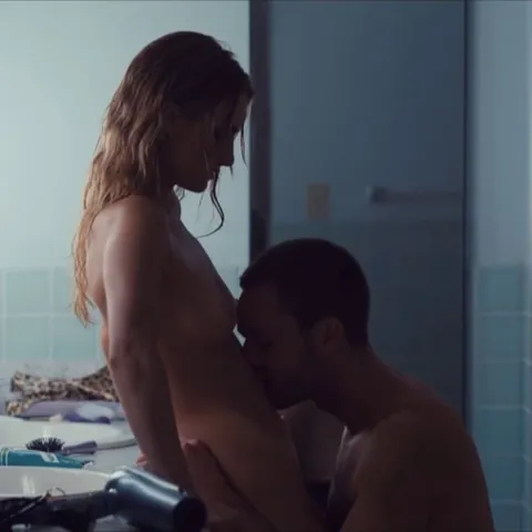 Grace Van Patten - Tell Me Lies s01e09 (2022)