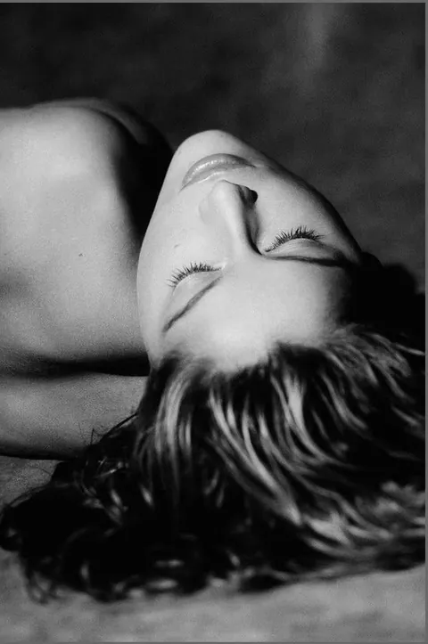 Laetitia Casta. 1996