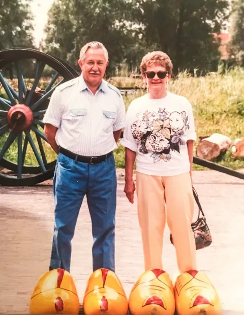 my gran and gramps, matt and mary. their love was the stuff of fairytales faras im concerned. these are some of my most treasured photos. boy i missem