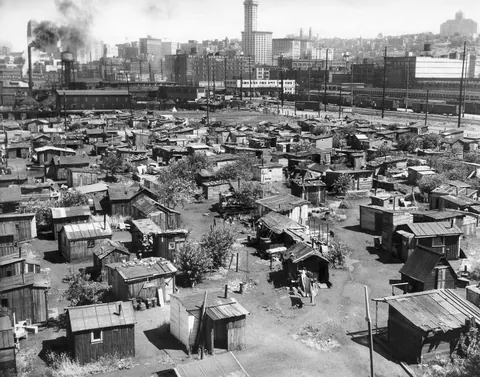 Early 1930s, Hoovervilles, the place where people who had lost everything during the depression lived. One step before total homeless