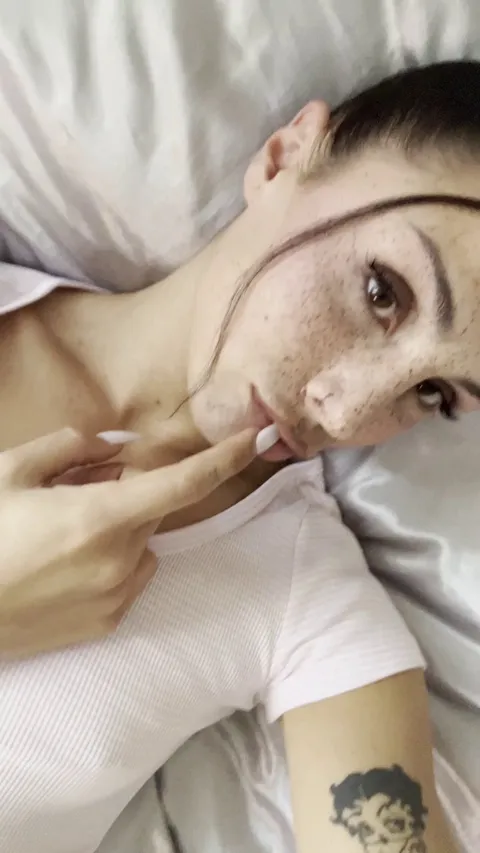 Guys actually think sucking a cock is gay?