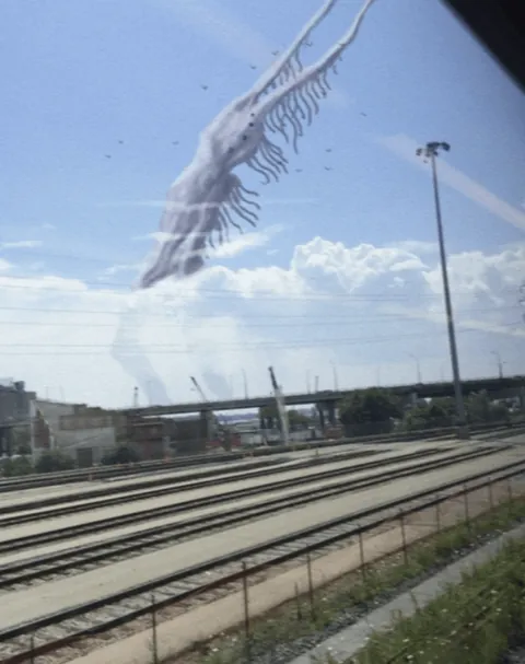 The amazing yet daunting giants of Trevor Henderson style artwork