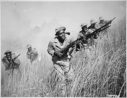 World War II, 1940s: The Pictures They Don't Often Show...