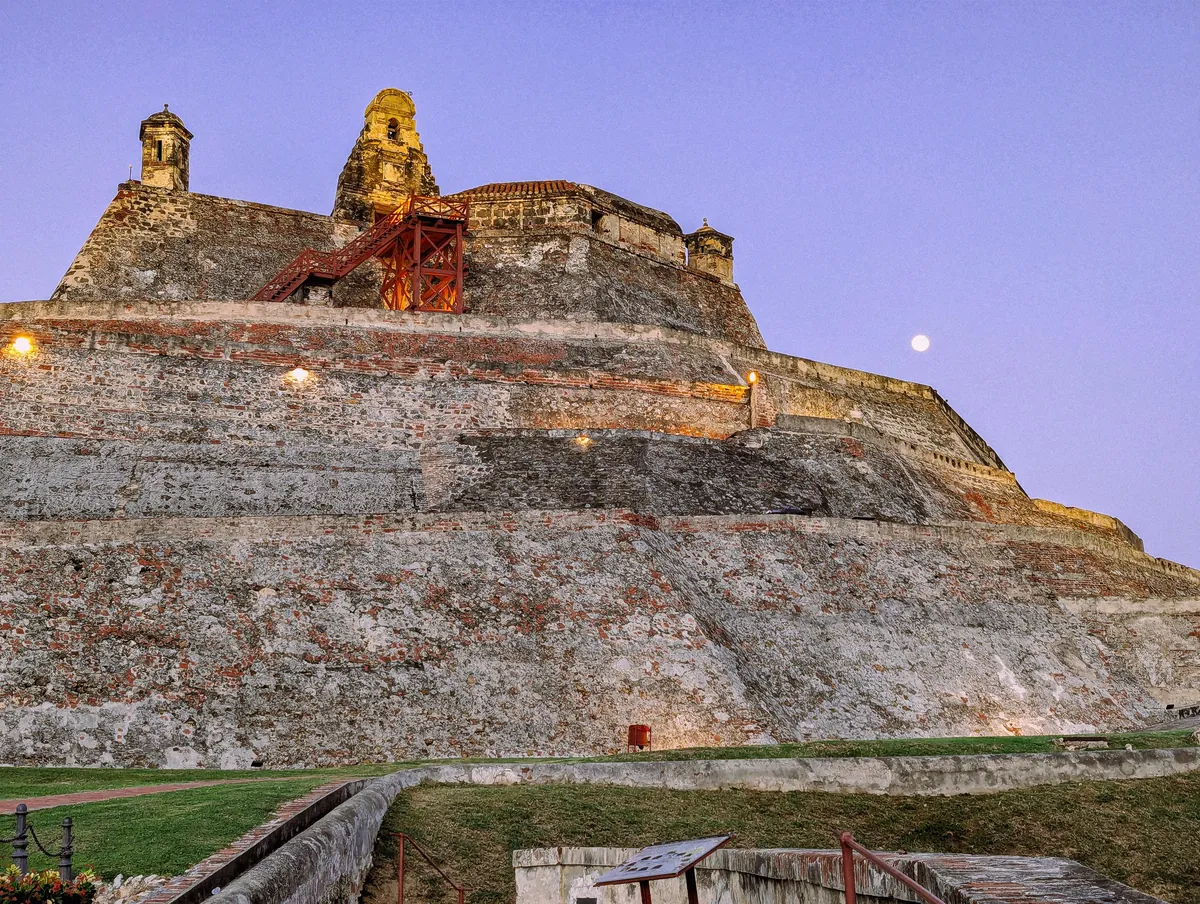 Colombia is such a vibrant country, bursting with gorgeous colours.