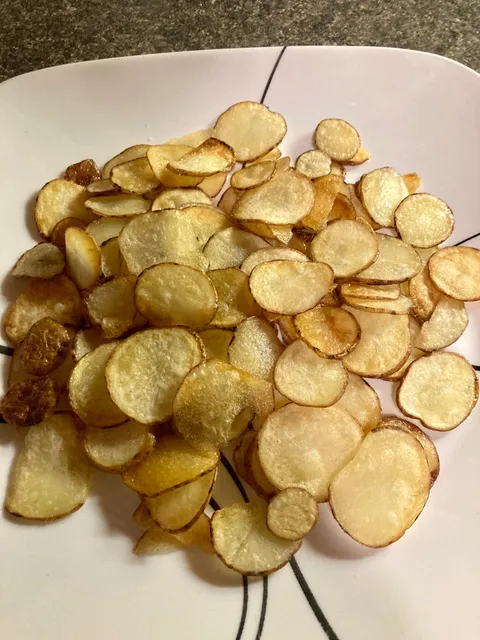 [homemade] Chips from homegrown potatoes
