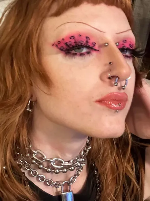 leopard print eyeshadow lewk