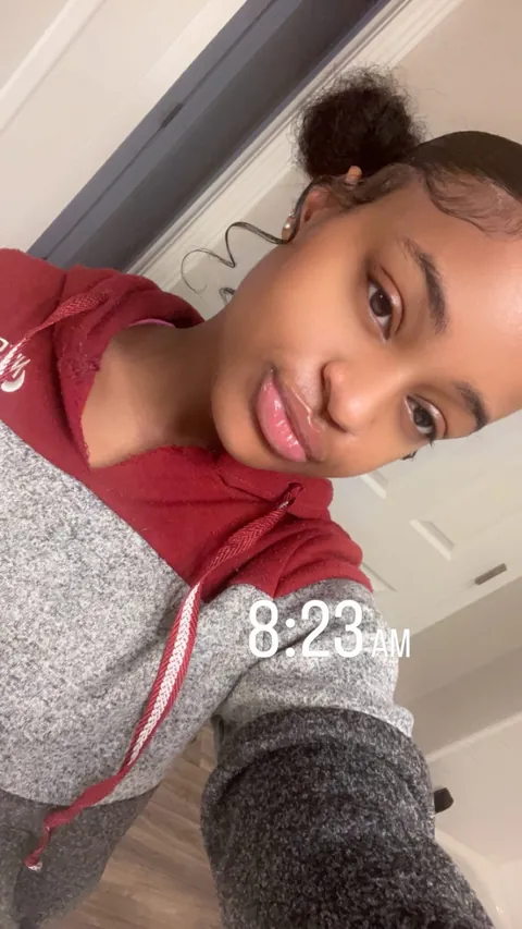 Wanna nut on Psok0zy lips 😩