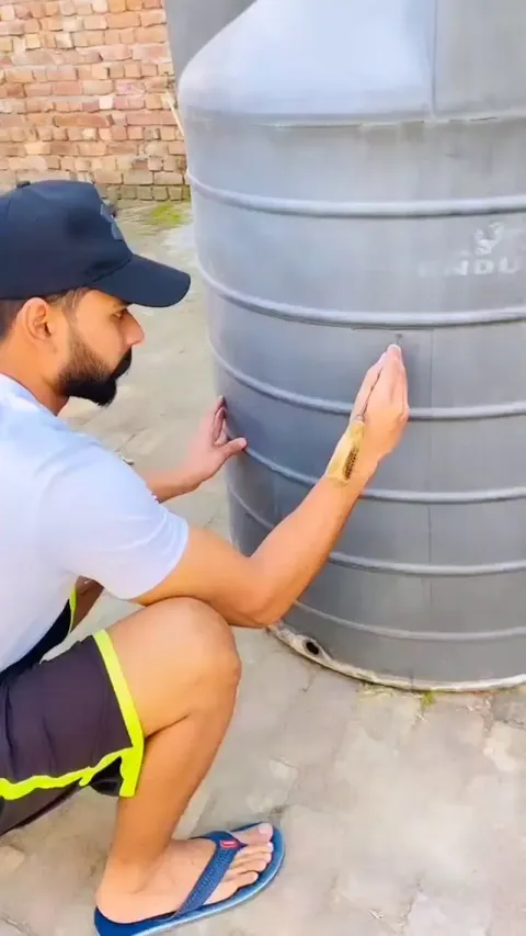 hey king, you dropped this 👑