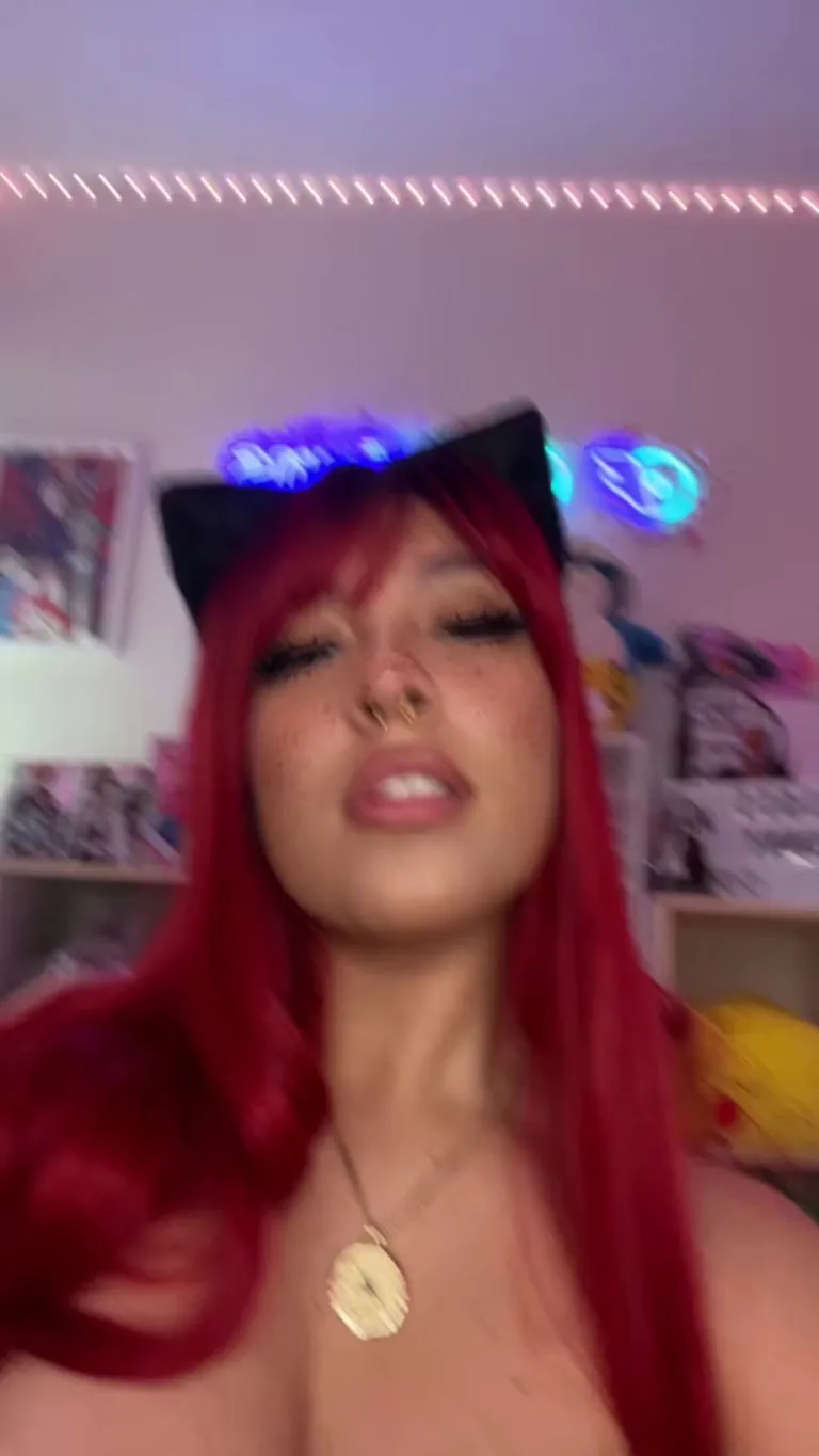 Would you jerk of to a goth girl like me?