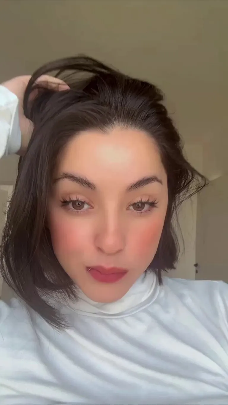 This Mexican teen loves to show her body with her clothes off