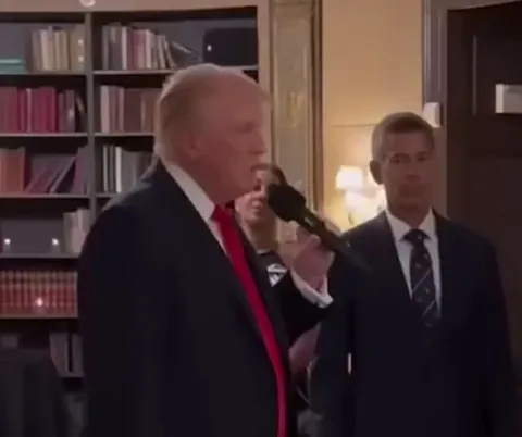 “Smart people don’t like me”-Donald Trump