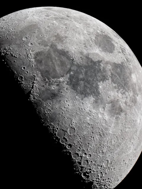 Moon 08/01/25