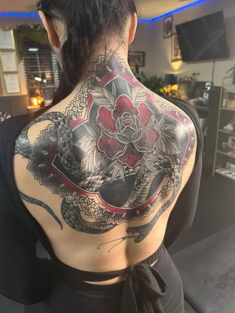 Finished back piece coverup, by Sharnee at the TTH COLLECTIVE, Wooton UK.