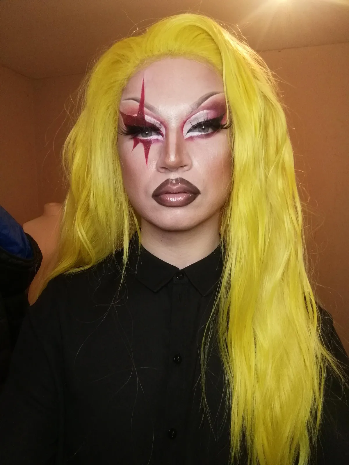I gather people don't love the drag makeup here but I was proud of this so I wanted to post it 💄😊